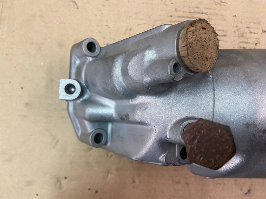 Mercedes корпус фильтра масла a6031840202 с Разборки