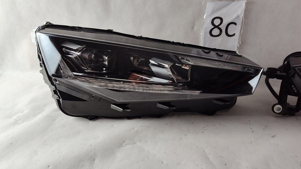 фото №7, Skoda scala lift full led левый правый фара 655