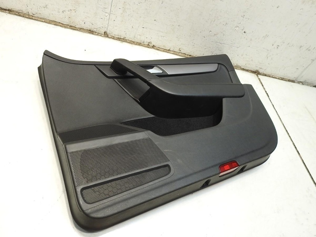 фото №7, Оббивка двері правий перед vw passat b7 3ab867012