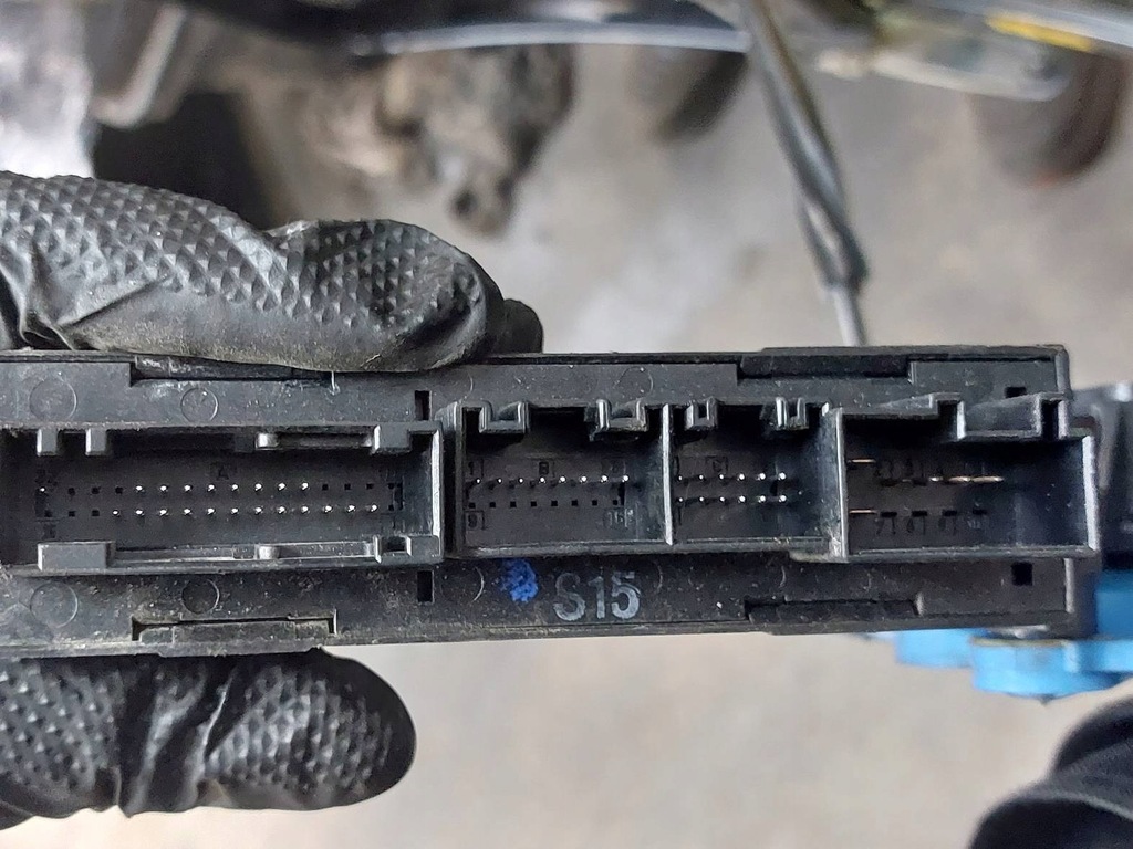 фото №7, Механизм подъемник стекло левый перед рамка стекло audi a4 b6 8e1959801b