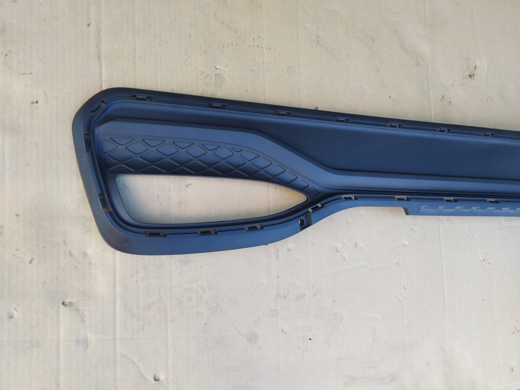 фото №6, Hyundai i20 ii lift решітка бампера задня заглушка