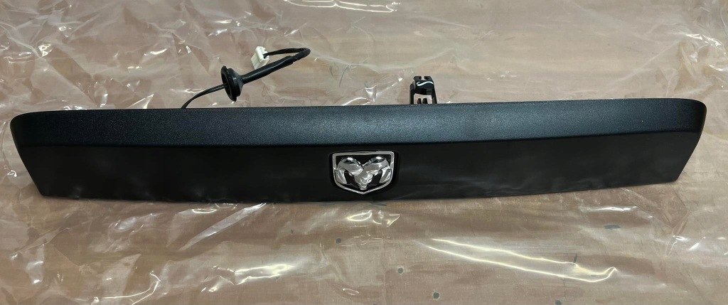 фото №1, Ручка крышки багажника dodge nitro оригинальный номер 55369156ac