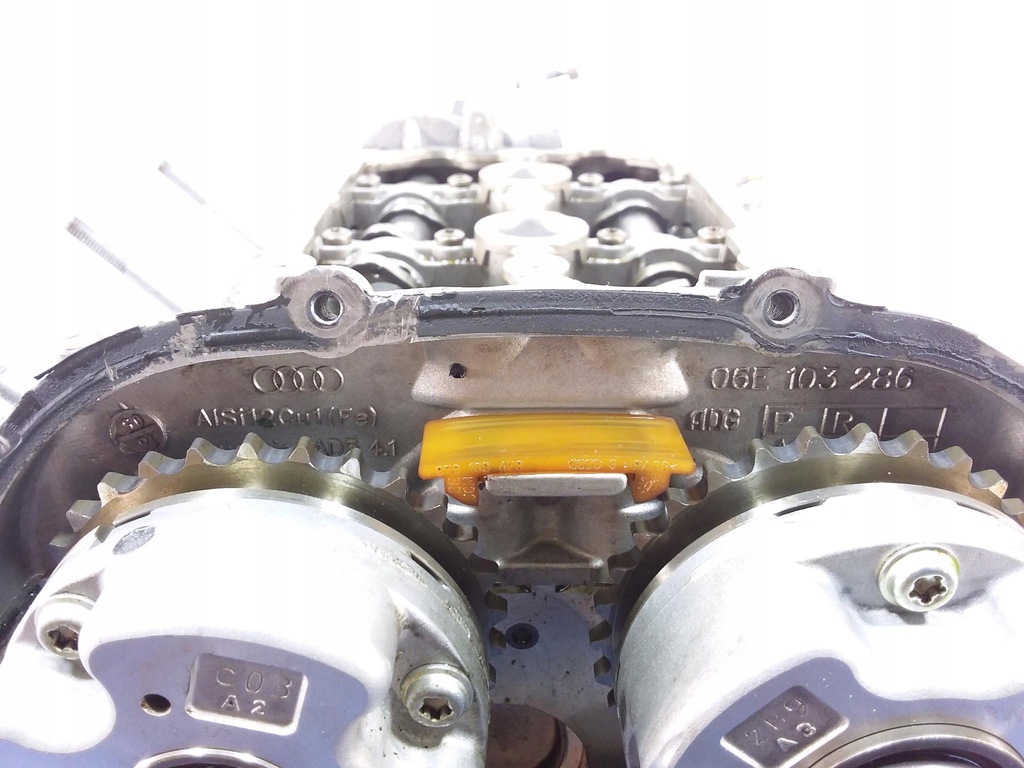 фото №4, Audi a8 d4 3.0 tfsi crec головка правая 06e103404aa