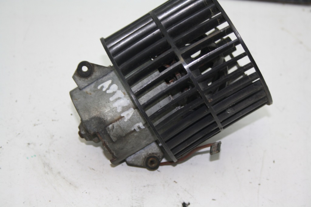 фото №3, Вентилятор обдув воздуходувка opel astra f 1bb52