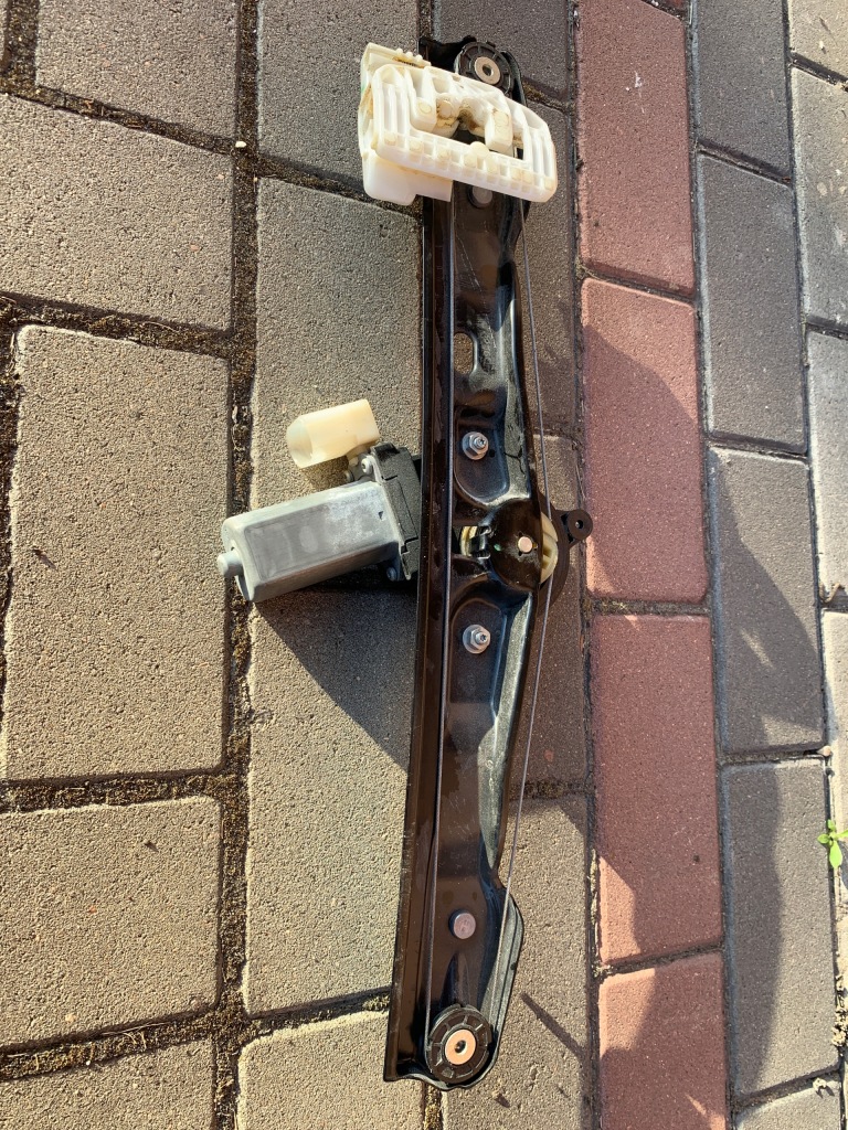 фото №1, Bmw f30 механізм підйому скло лівий задня