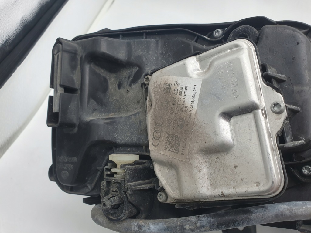 Audi q7 4m фара перед передняя левая 4m0941035 matrix с Разборки