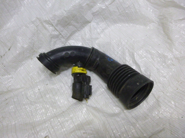 фото №1, Peugeot 208 труба турбонагнетателя 1100843s01