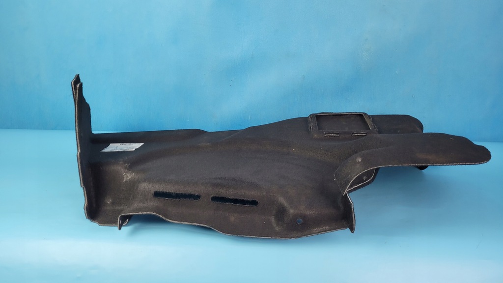 фото №9, Mercedes eqe w295 350+ 23r обшивка накладка багажника правый a2956904401