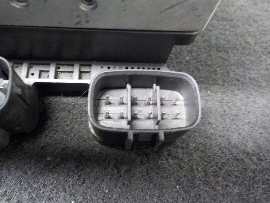 фото №8, Lexus is 200 насос abs 44540-24010 133200-5000