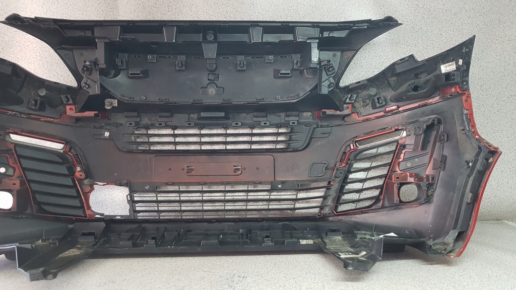 Купити Peugeot expert 2016 - бампер перед 2737