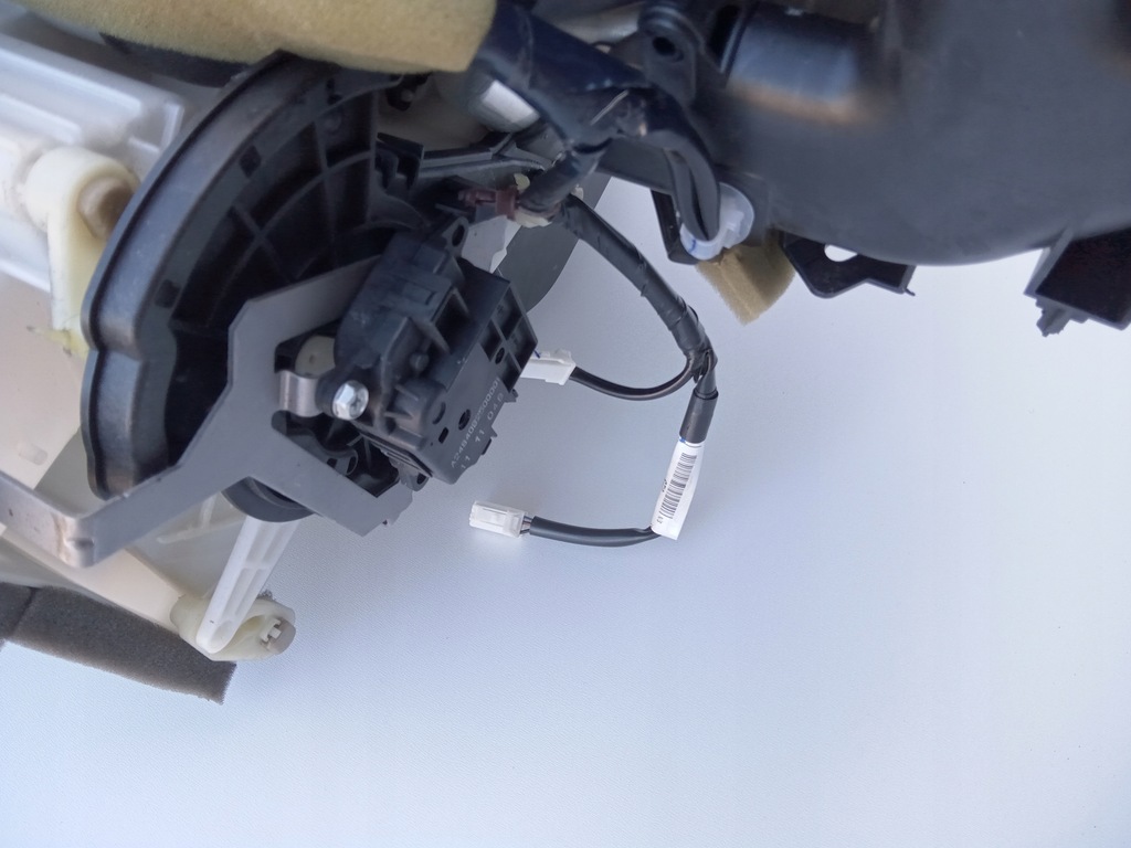 фото №6, Обігрівач infiniti qx80