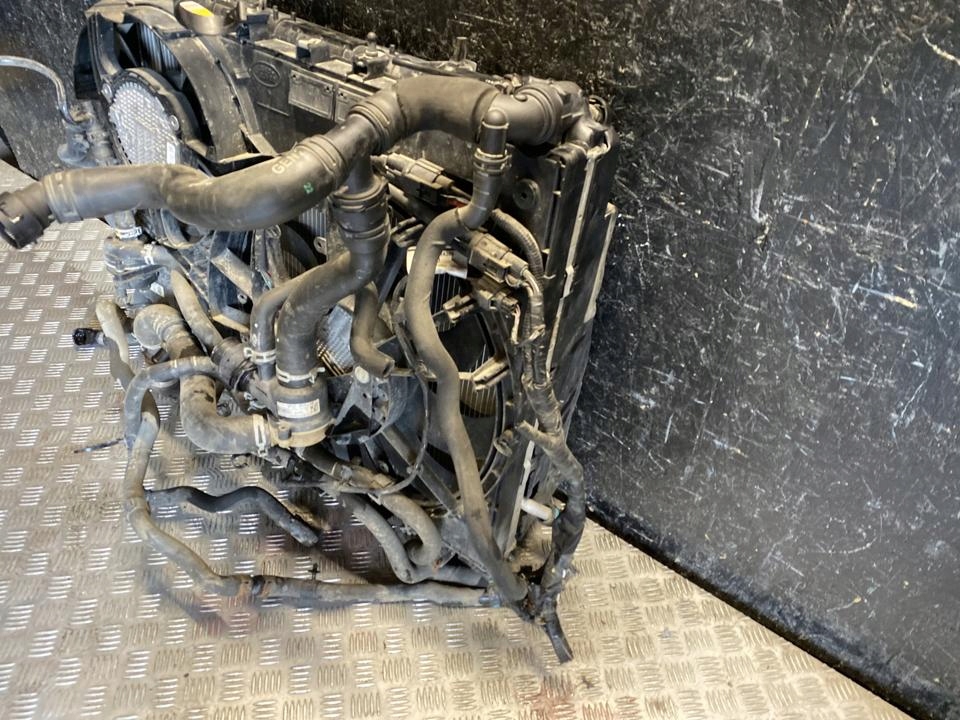 фото №6, Радіатор land rover discovery v 2017 набір вентилятор радіатора конденсатор