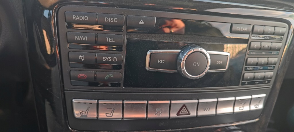 фото №2, Mercedes slk w172 r172 радио заводской cd навигация