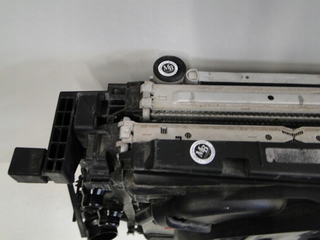 фото №12, Mercedes радіатор води кондиціонера інтеркулер вентилятор 400w glb x 247