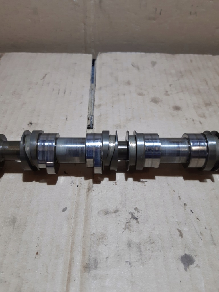 фото №11, Audi q5 8r 3.2 fsi cal вал распределительного вала всасывающий правый