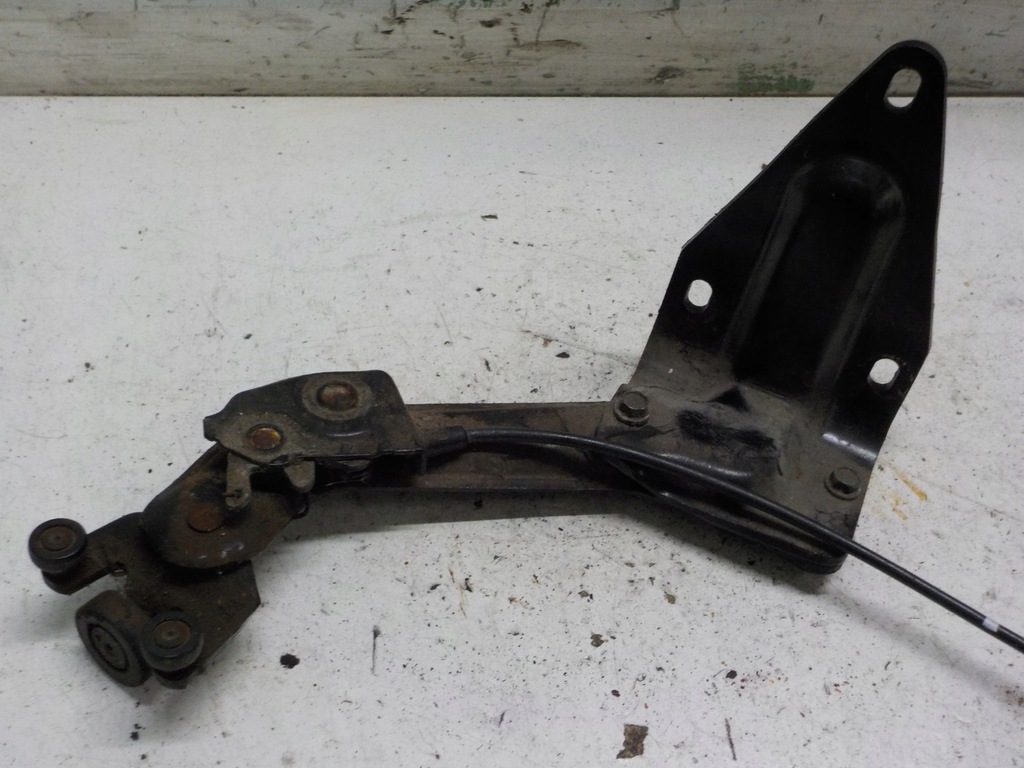 фото №1, Chrysler voyager ролик петля дверь