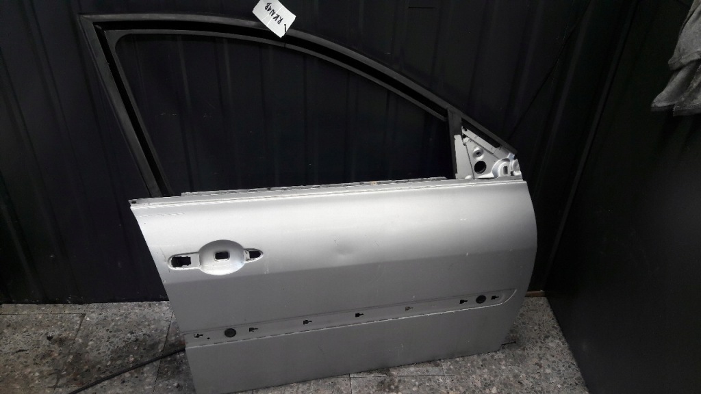 Купить Дверь правая  перед megane 2 5d серебристый