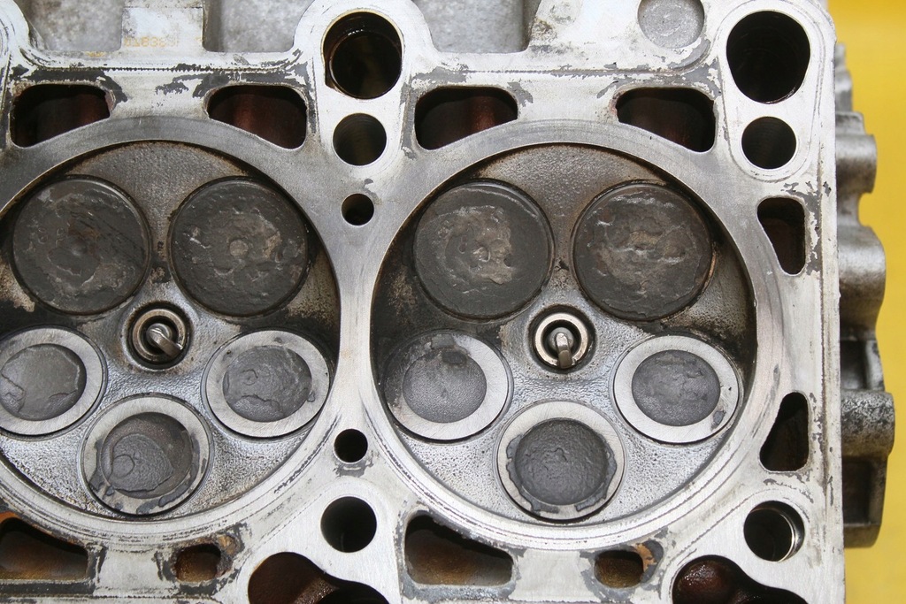 фото №15, Головка ліва audi a6 c5 a4 b5 a8 d2 2.4 b asm 078103373ah