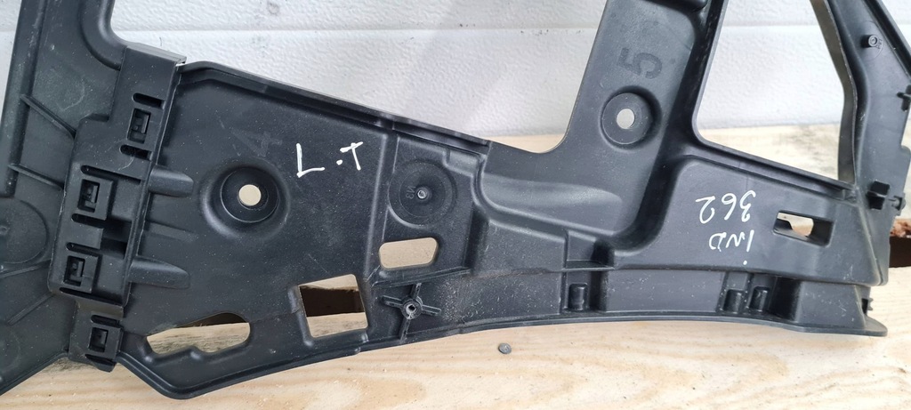 фото №9, Sq8 q8 напрямна кронштейн кронштейн бампера лівий задня 24r 4m8807453c