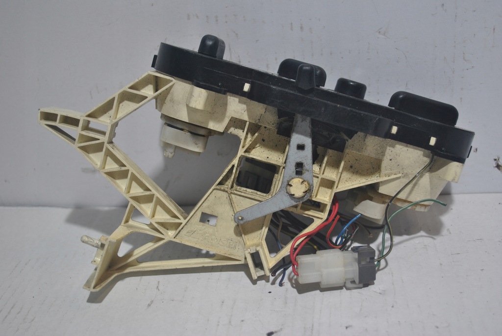 фото №6, Панель управление вентиляция mitsubishi eclipse