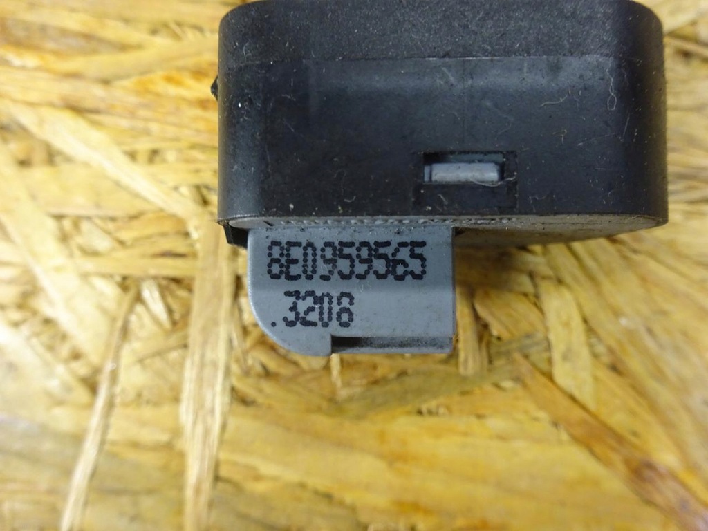 фото №10, Audi a3 8p 03-12 переключатель регулировки зеркал 8e0959565