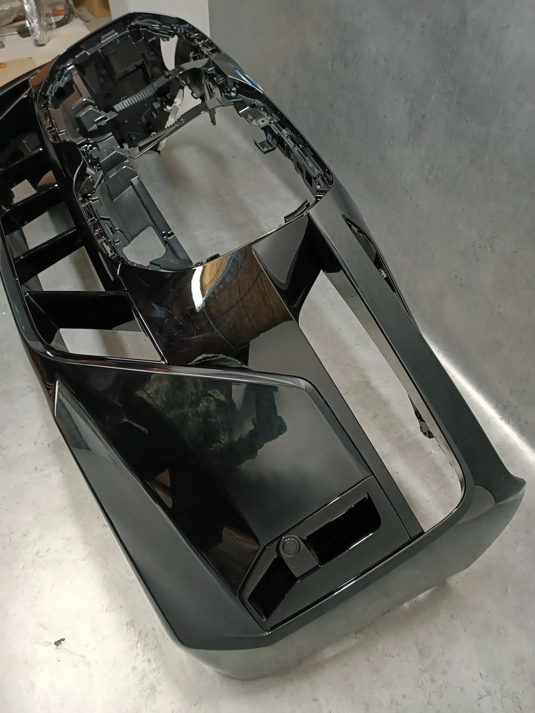 фото №6, Бампер передний bmw 7 g70 kol: 475