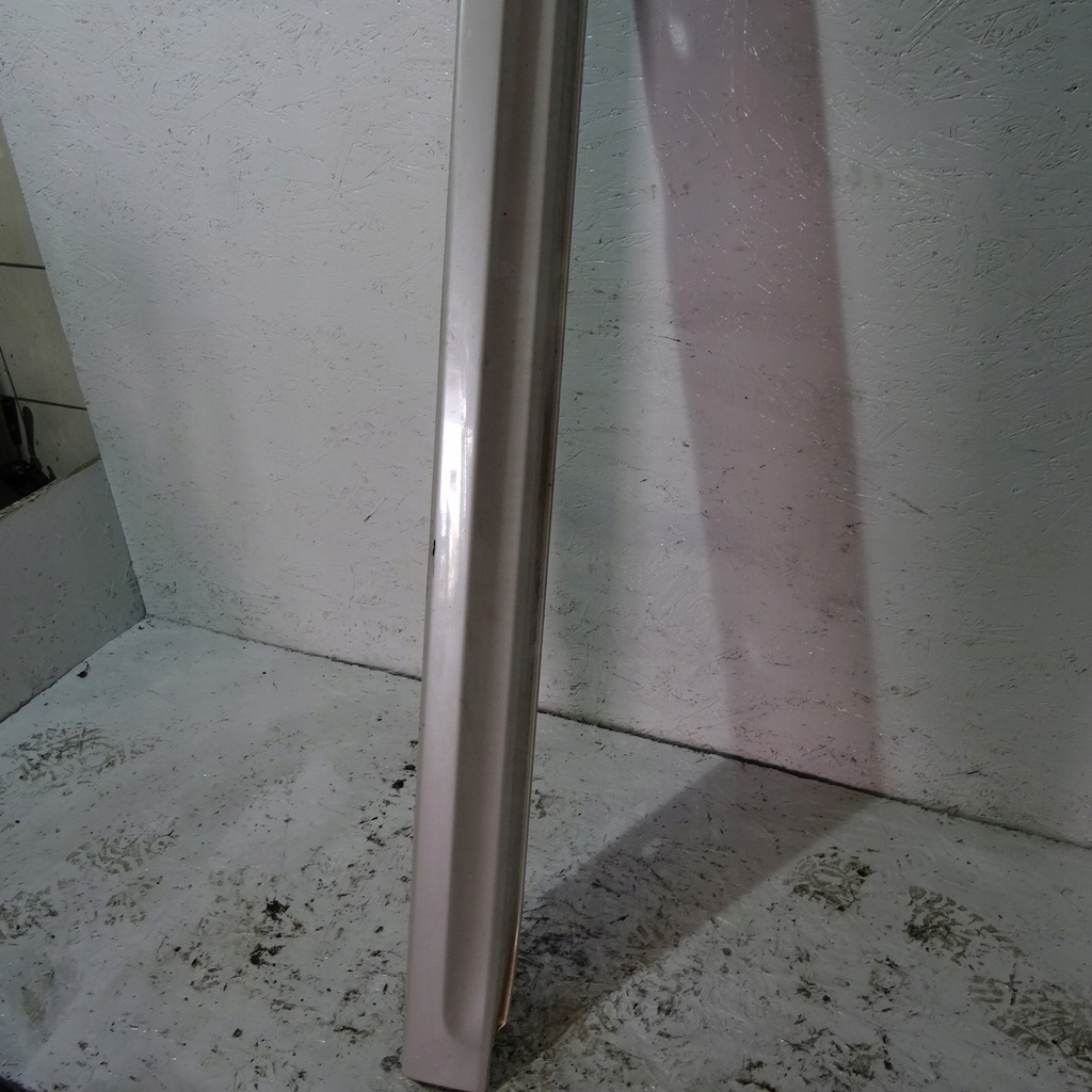 фото №2, Subaru legacy v kombi молдинг поріг ліва