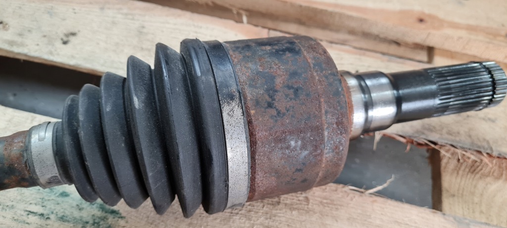 Mustang vi рестайлинг  gt приводной вал правый  правая  механическая коробка передач задний 5.0 v8 fr33-4k138-bf Киев