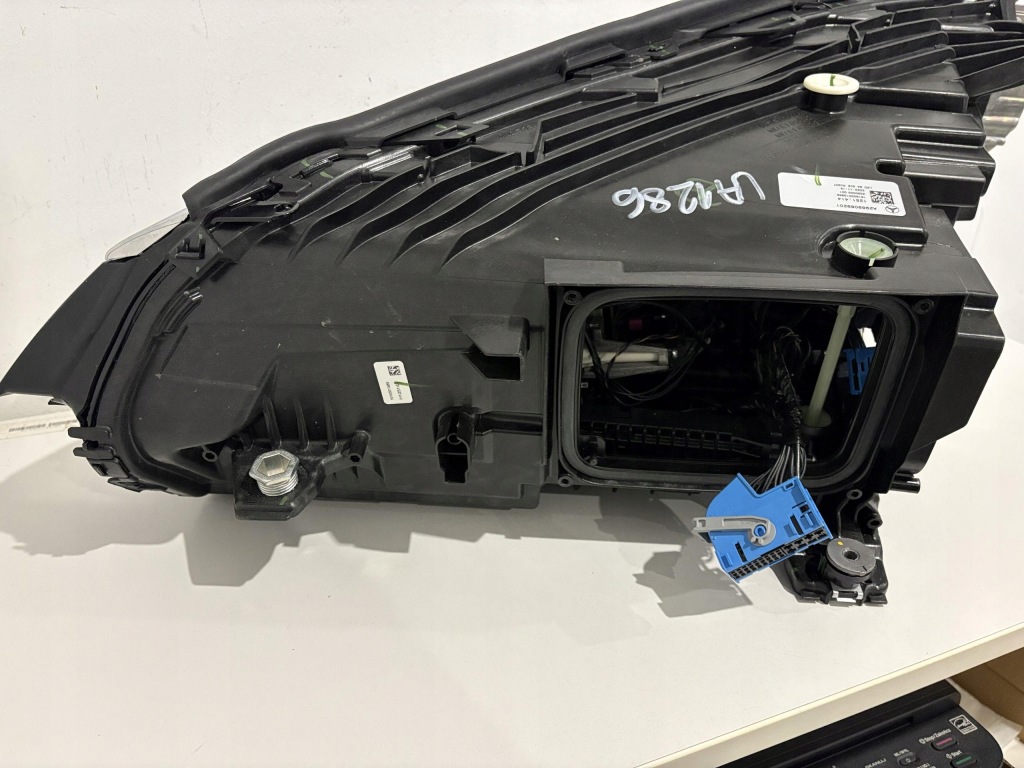 Mercedes eqs x296 лампа правый перед full led a2969069201 Оригинал