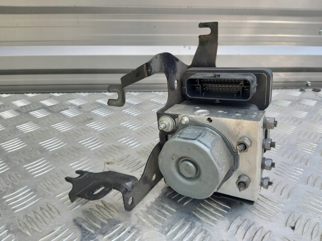 фото №2, Renault clio iv насос abs