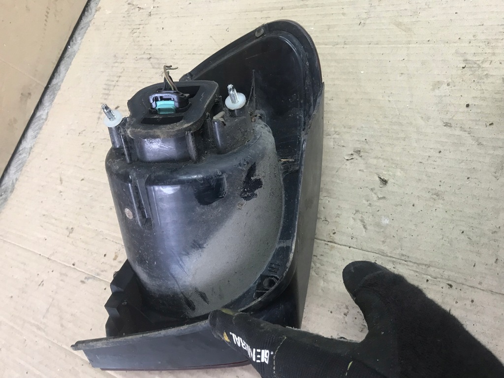 фото №10, Лампа задня права w крила vw golf v plus 5+