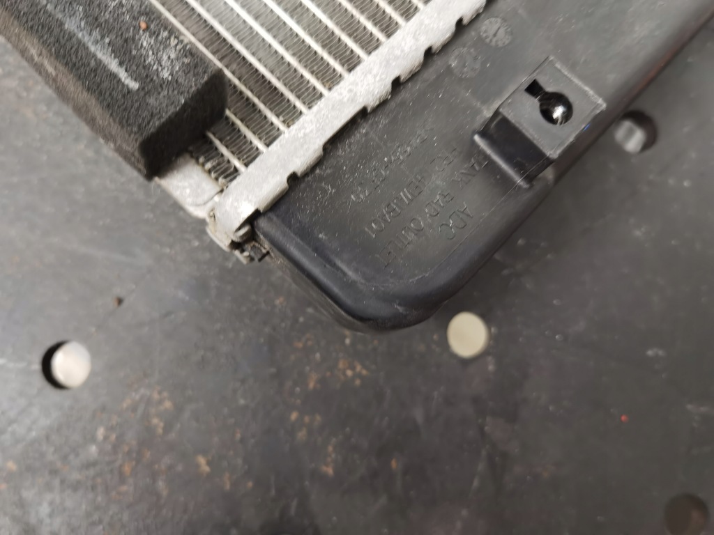 фото №5, Hyundai ioniq - радіатор wody