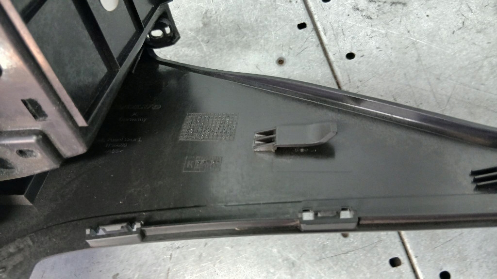 фото №12, Подлокотник 1971864 volvo s80 ii v70 iii xc70 08-16r повреждённый