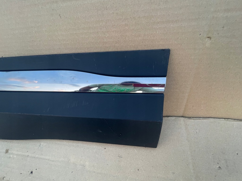 фото №5, Mercedes gla w247 права молдинг двері задня задня