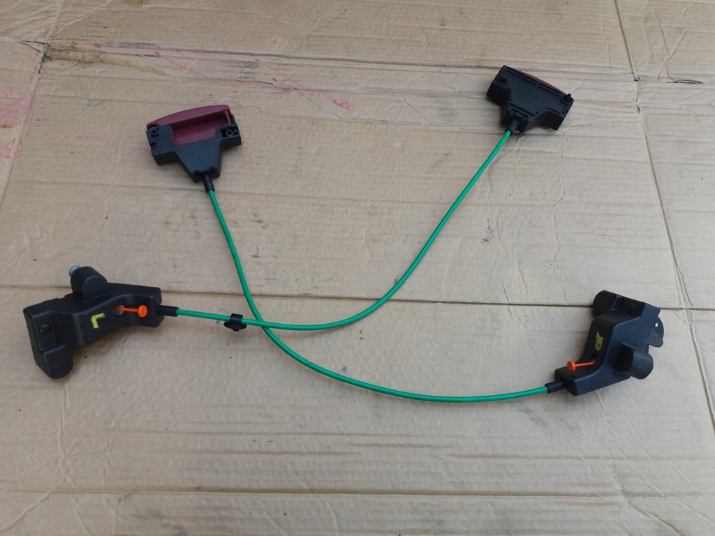 фото №3, Замок спинка сиденье l/r peugeot 607