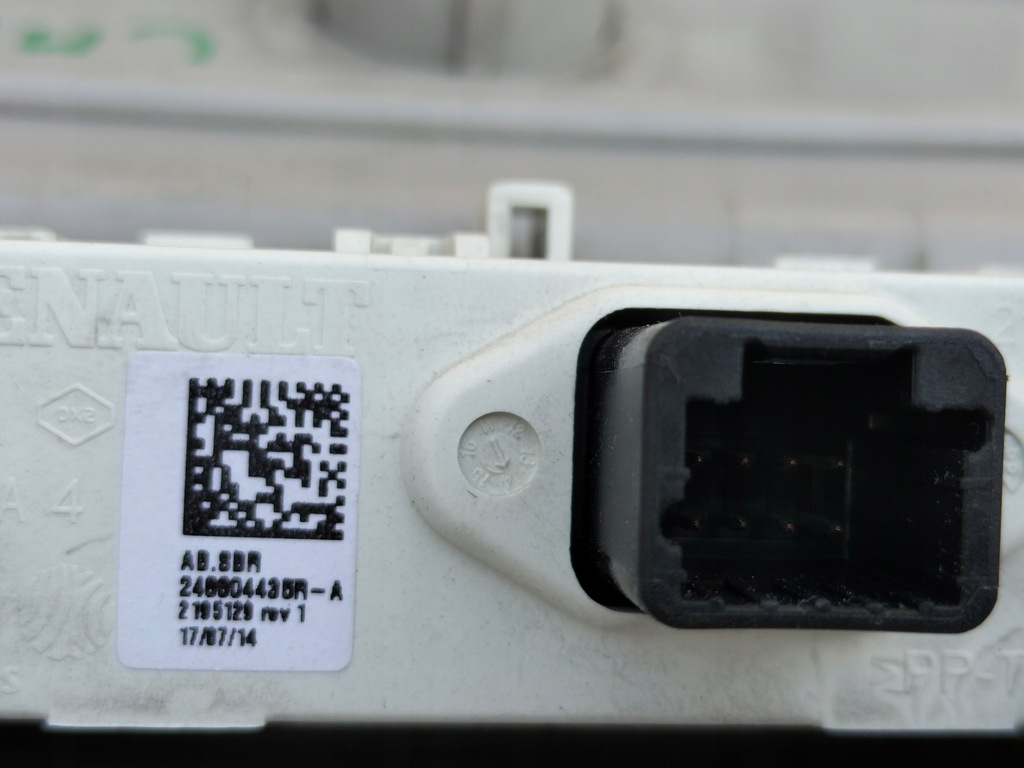 фото №3, Renault captur лампа потолочный