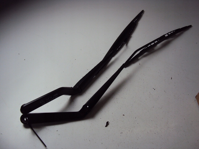 фото №1, Рычаги дворник porsche panamera 970 13 r