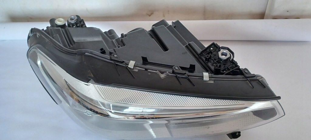 фото №3, Лампа bmw x3 g01 адаптивный led 8496824 pr.