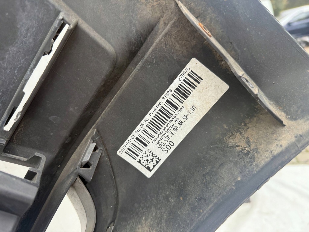 фото №12, Audi a4 allroad 8w0807061 спойлер бампер молдинг перед передний