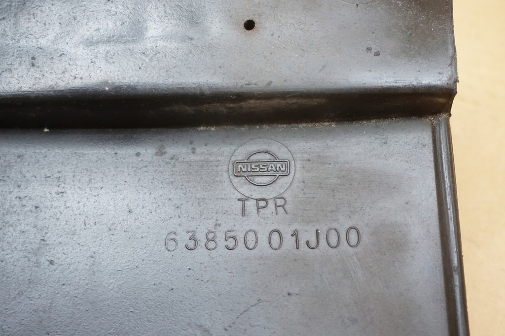 фото №12, Nissan patrol брызговик правый перед передний gr y60