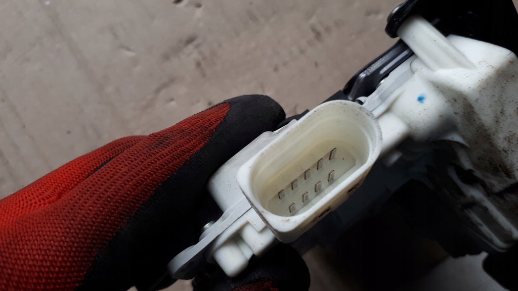 фото №8, S6 c7 4g a6 замок дверь правый задняя 9 pin 4g0839016a