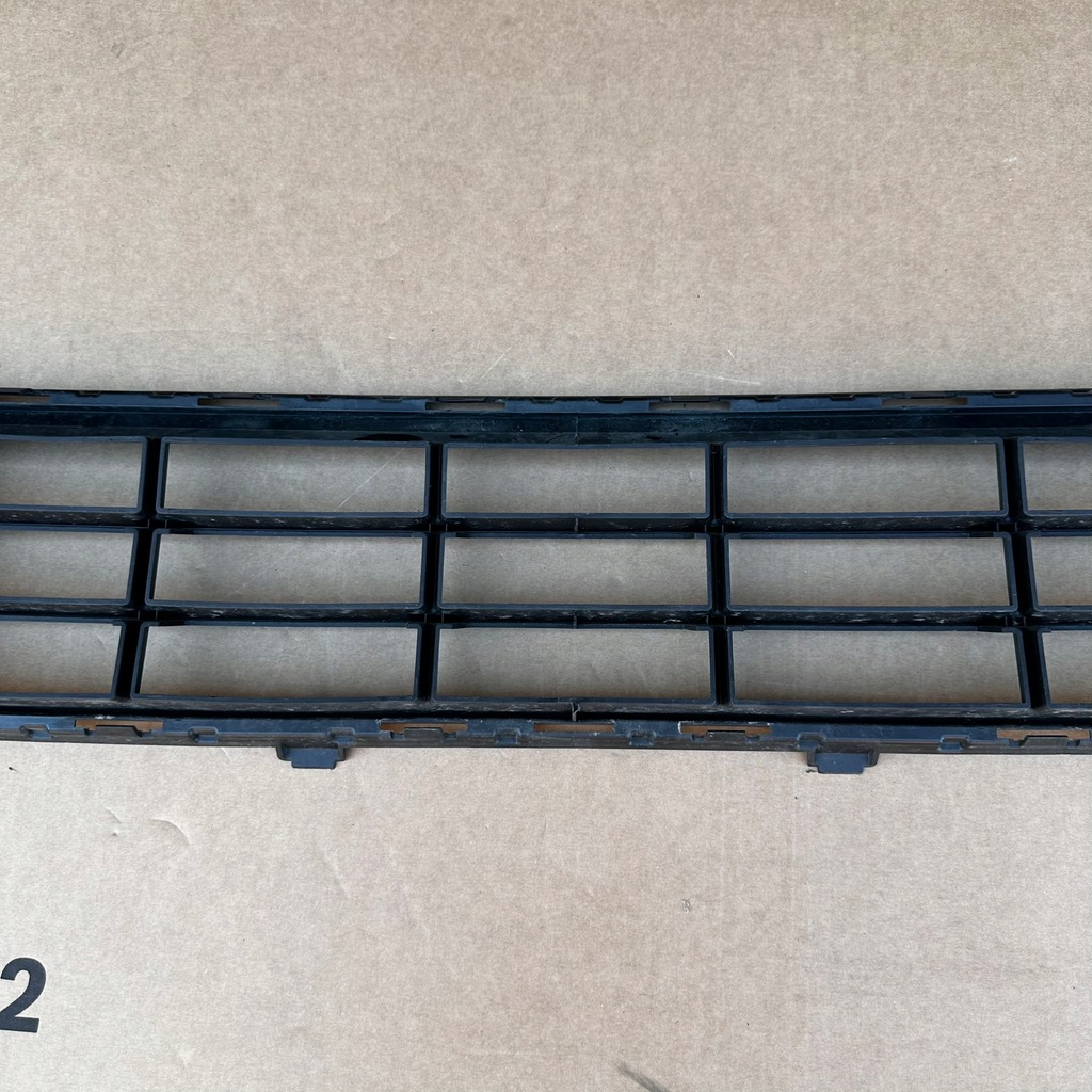 фото №15, Решітка середня решітка радіатора бампера перед volvo xc40 ii lift оригінал 32136098