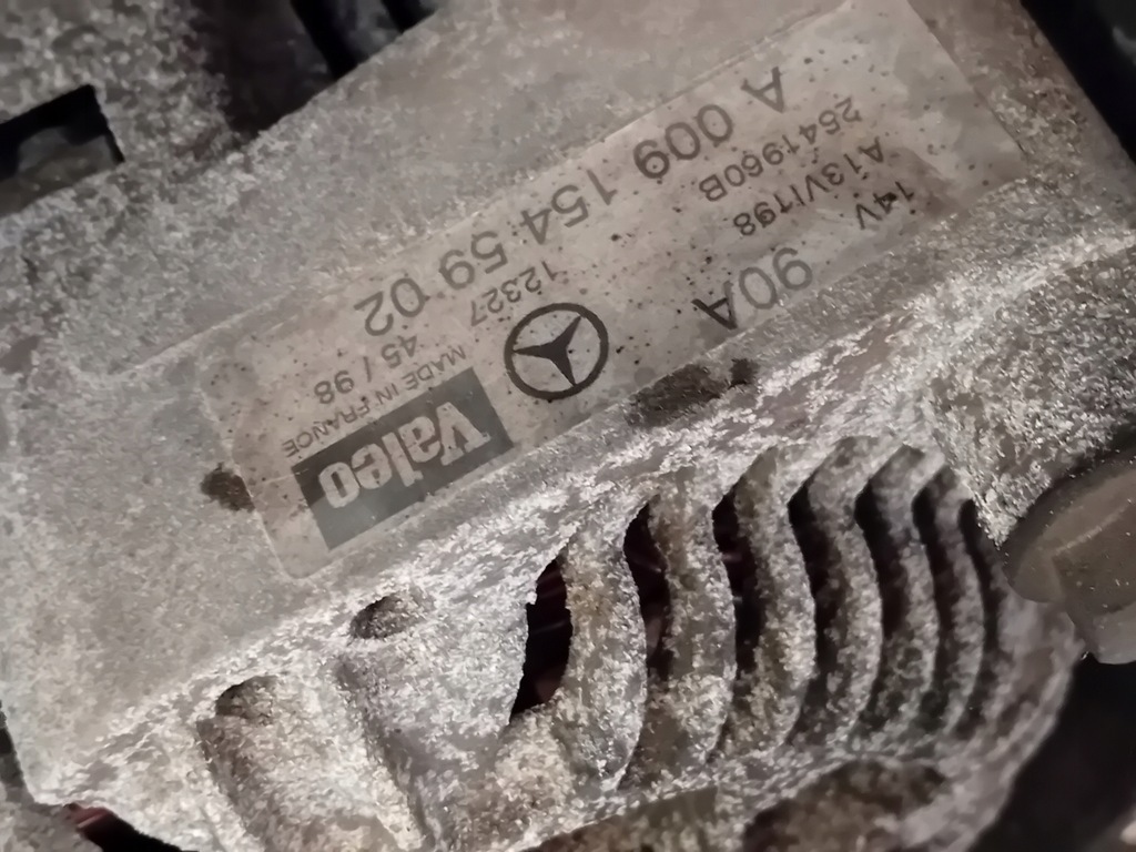 фото №2, Генератор 90a mercedes slk r170 2.0