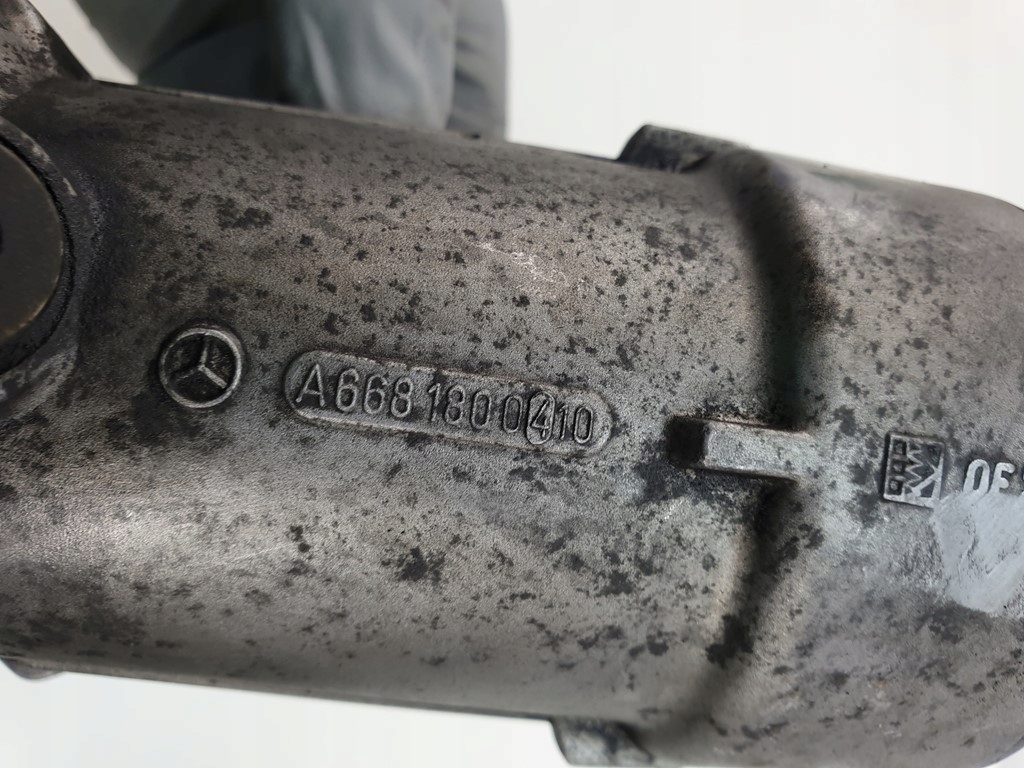 фото №4, Корпус фільтра оливи mercedes w168 cdi a6681800410
