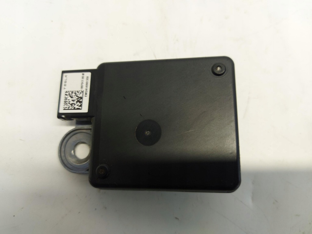 Купить Tesla model 3 рестайлинг  2024 highland радар датчик датчик