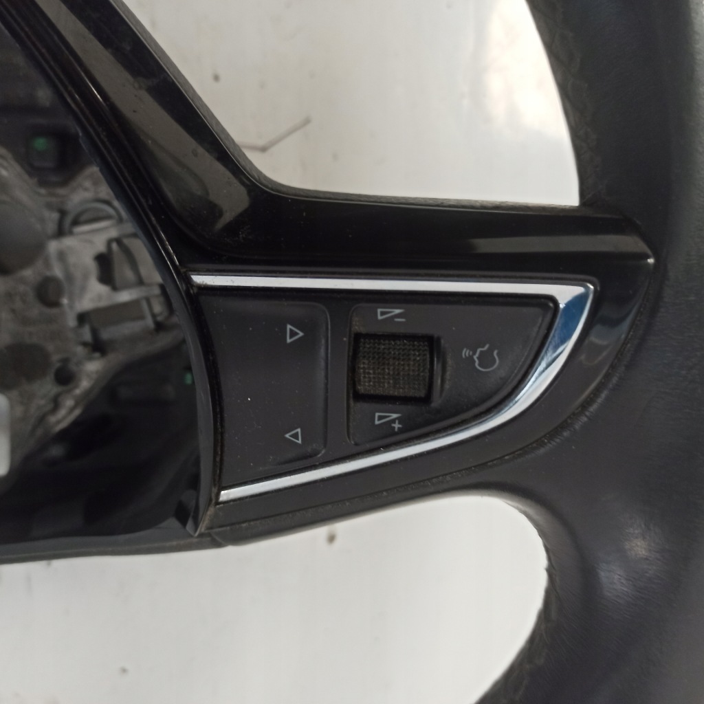 фото №6, Skoda octavia iii lift воздуховод кожа мультифункция 5e0419091bq