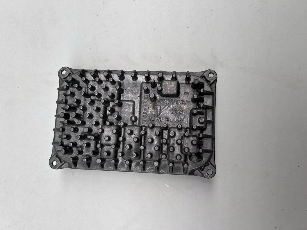 фото №1, Mercedes модуль led преобразователь 2479002113 оригинал