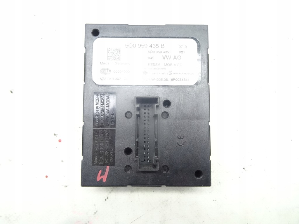 фото №1, 5q0959435b skoda fabia iii блок управления kessy