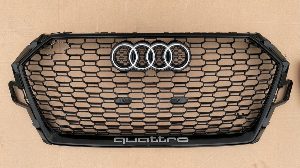 фото №1, Audi rs4 8w0 решітка радіатора решітка радіатора