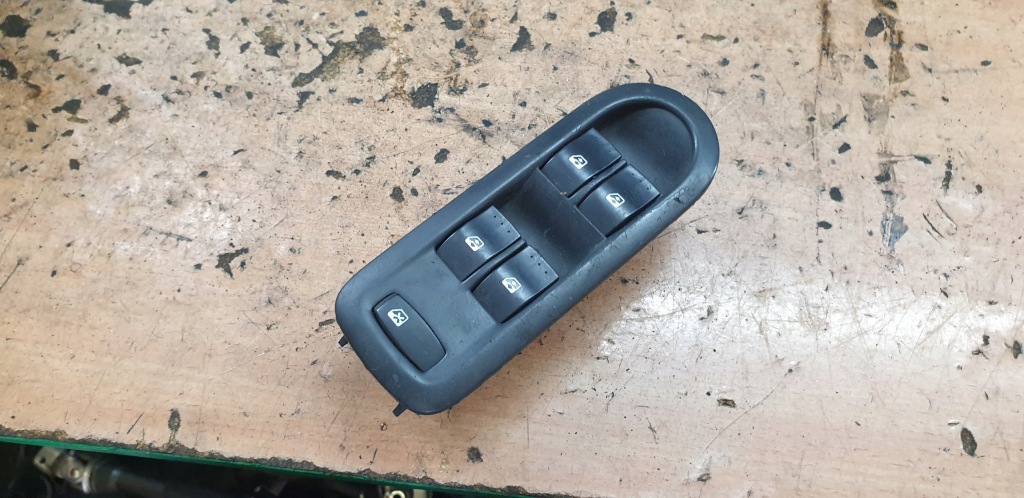 фото №1, Scenic ii 04' hb переключатель левый перед